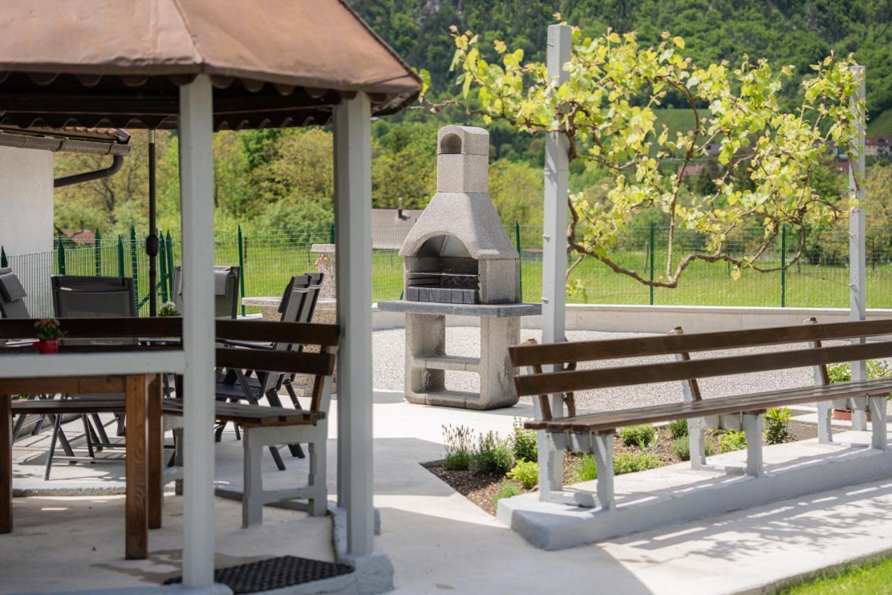 Relax House Soca Country house